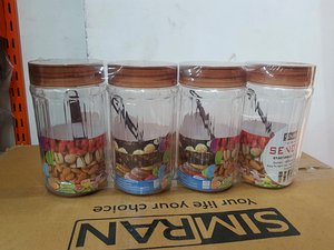 4 pcs 600 ml container